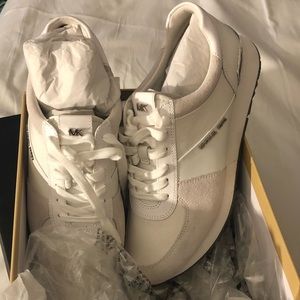 NEW never worn white MICHAEL KORS sneakers